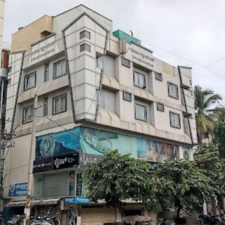 The Corporate Comforts Bangalore Extérieur photo